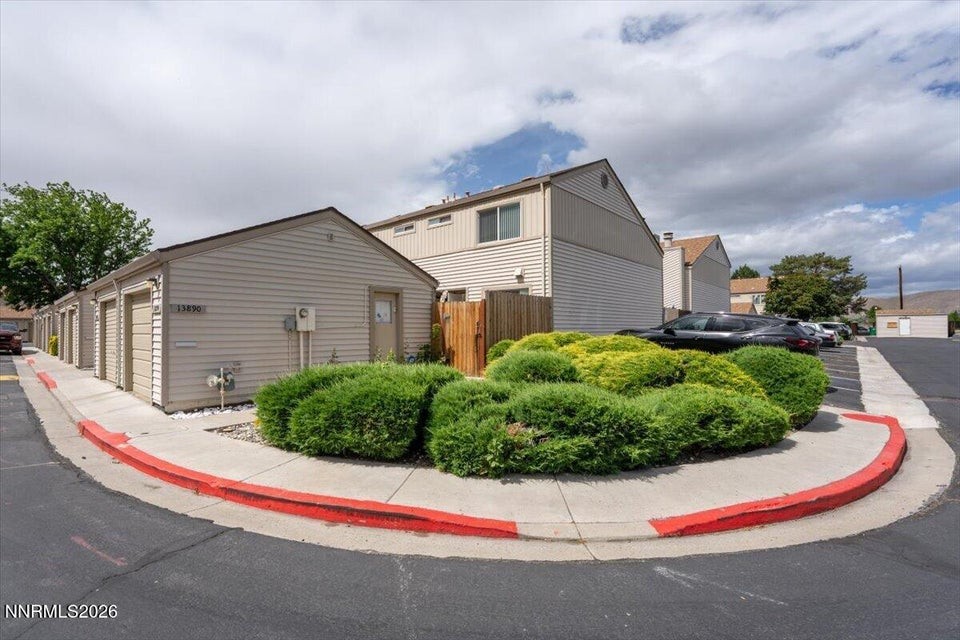 Client sales and purchases 13890 lear blvd reno nv sold heidi somhegyi remax gold